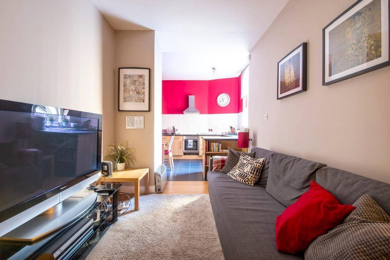 Joivy Amazing Location - Charming Apartment By The Edinburgh Castle! Exterior photo